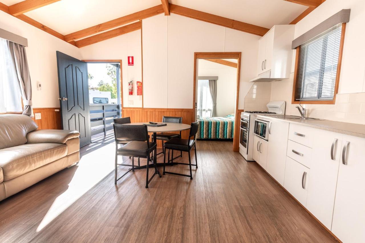 Barwon River Holiday Park Geelong Buitenkant foto